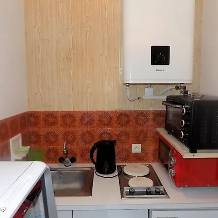 Sur Mer - Studio Avec Balcon - A 3 Minutes Plage De Pontaillac Apartment