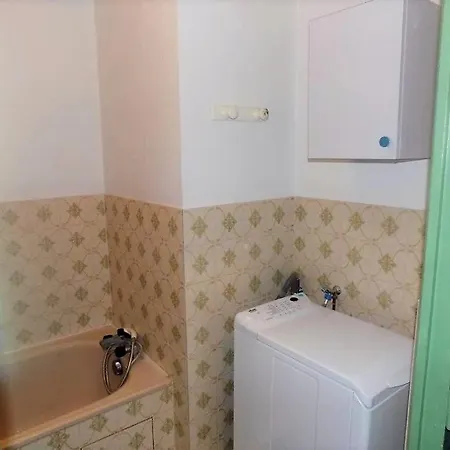 Apartment Sur Mer - Studio Avec Balcon - A 3 Minutes Plage De Pontaillac *