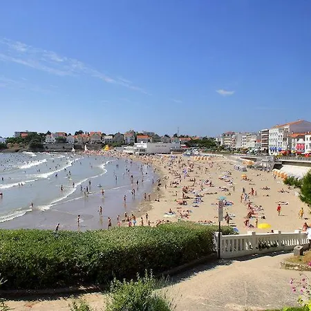 Apartment Sur Mer - Studio Avec Balcon - A 3 Minutes Plage De Pontaillac